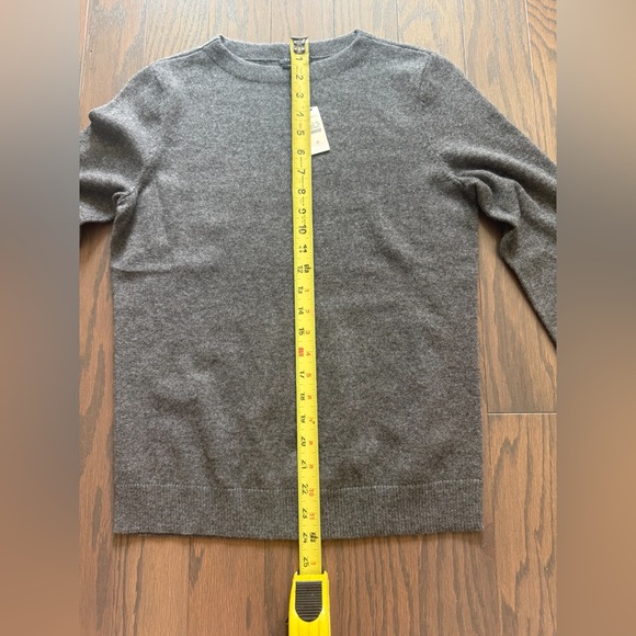 Talbots 100% Cashmere Charcoal Grey 3/4 Sleeve Sweater Size Medium - Picture 11 of 11